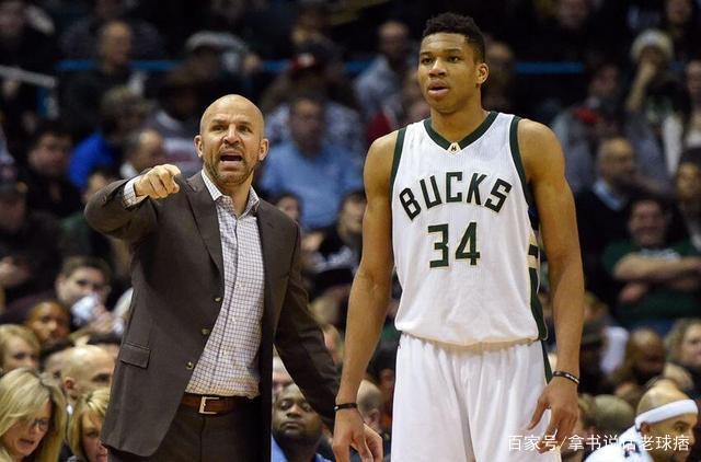 色在现代篮 色在现代篮