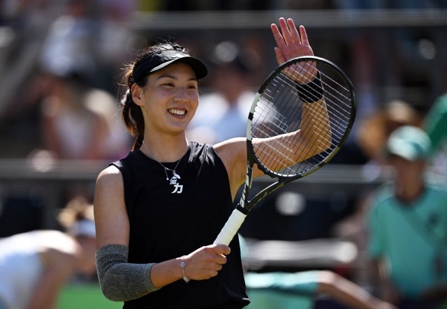 他不仅在踢 他不仅在踢