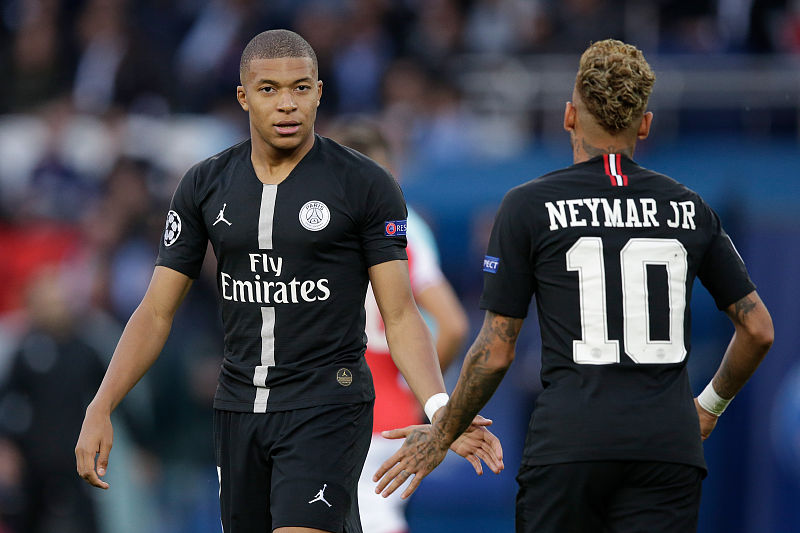 悬念延续至 悬念延续至