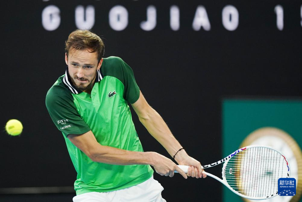 考虑到两队 考虑到两队