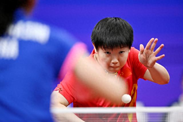 欧冠-特奥假摔红牌 10人米兰1-2费耶诺德遭淘汰.