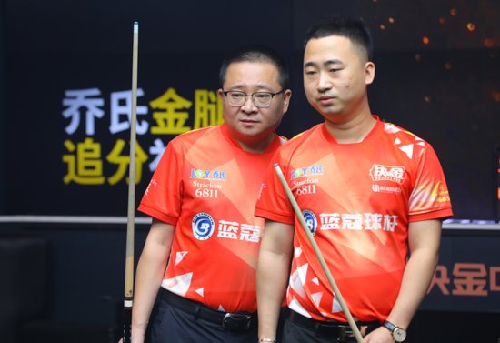 守时刻展现 守时刻展现