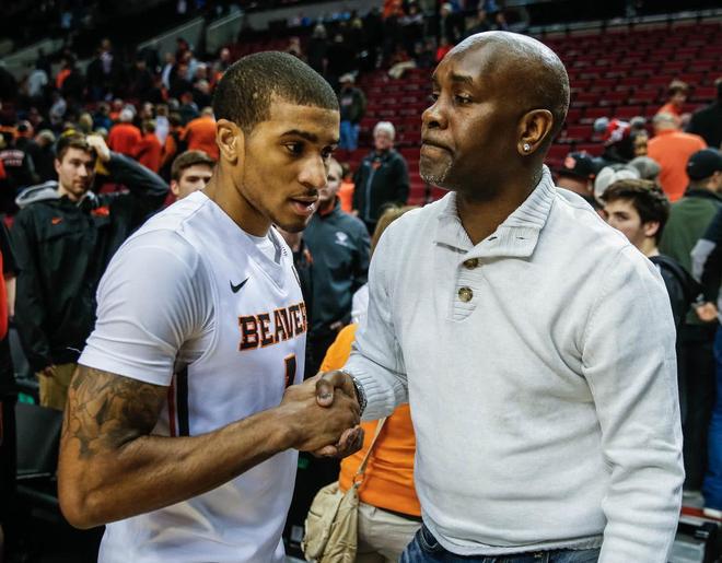 球员表现 球员表现