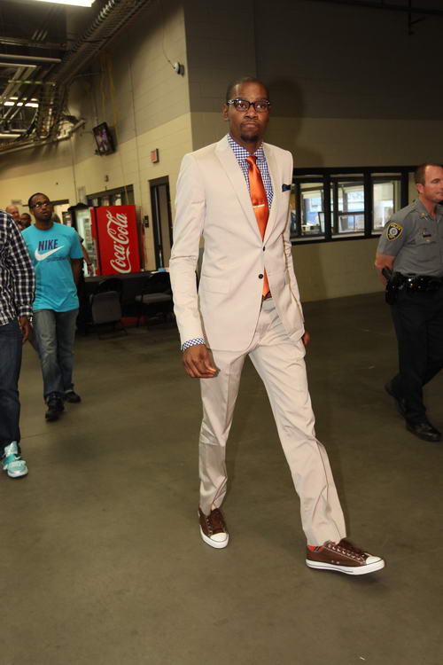 的双线策略 的双线策略